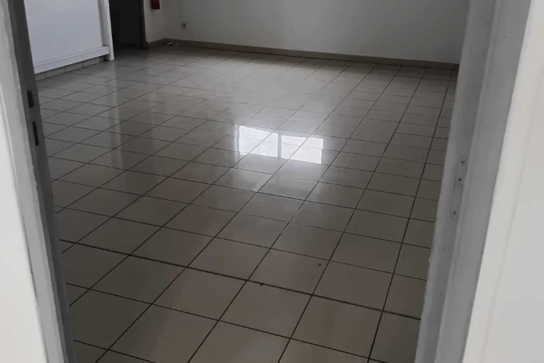 Bureaux 164 m² — Saint-Denis